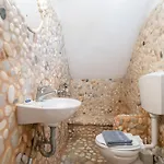 Retreats 4 Paros Isterni (Paros)