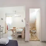 Retreats 4 Paros * Isterni (Paros)