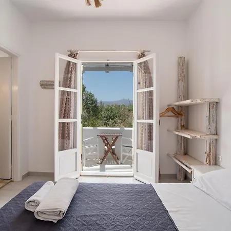 Ferienhaus Retreats 4 Paros Isterni (Paros)